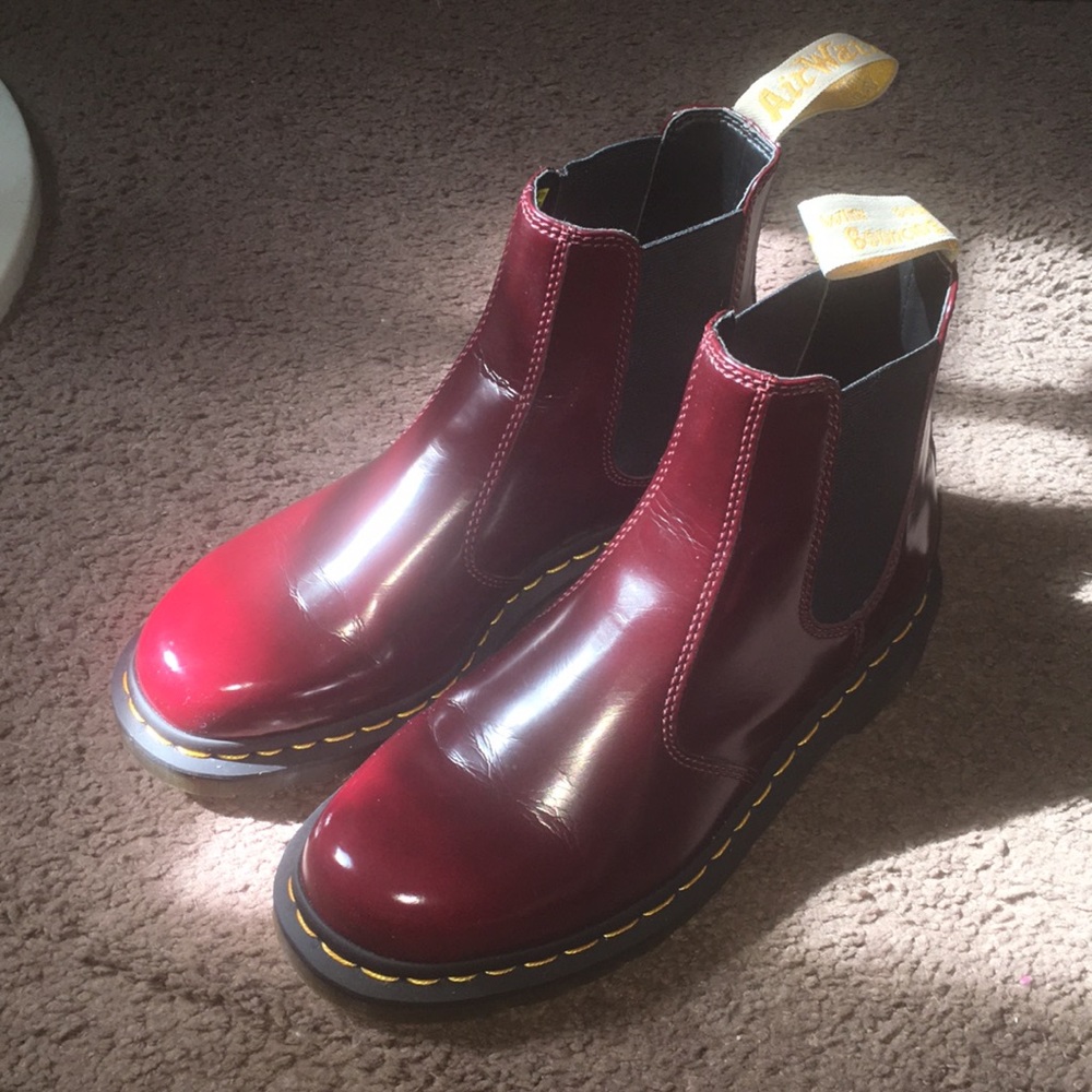 DR.MARTENS!